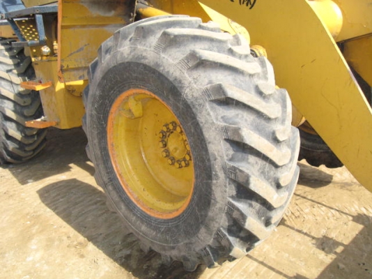 รถตัก Komatsu รุ่น WA100-1 เก่าญี่ปุ่น ทำสีใหม่ จัดไฟแนนซ์ได้ พร้อมใช้งาน