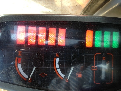 ขายรถแบคโฮ HITACHI EX120-2 สภาพสวยงามมาก คอนโทรลสั้น ชมVDOการทำงานได้ครับ นำเข้าจากประเทศญี่ปุ่น  ระบบไฟฟ้าเต็ม ติดต่อ 081-2990958