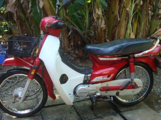 HONDA ดรีมคุรุสภาสีแดงตัวสุดท้ายสวยเดิมมากเครื่องดี ภาษีเต็ม 14500มีรูปเยอะครับ