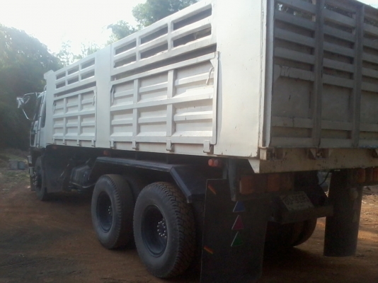 ขายสิบล้อพร้อมใช้งาน สวย ๆ ดั๊มพ์ต่อใหม่ เจ้าของขับเองขายเอง