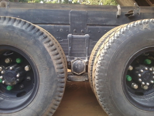 ขายสิบล้อพร้อมใช้งาน สวย ๆ ดั๊มพ์ต่อใหม่ เจ้าของขับเองขายเอง