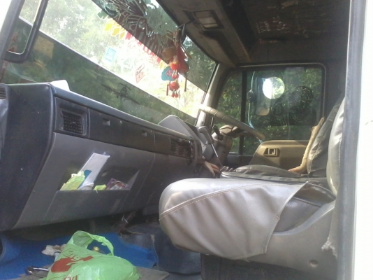 ขายสิบล้อพร้อมใช้งาน สวย ๆ ดั๊มพ์ต่อใหม่ เจ้าของขับเองขายเอง