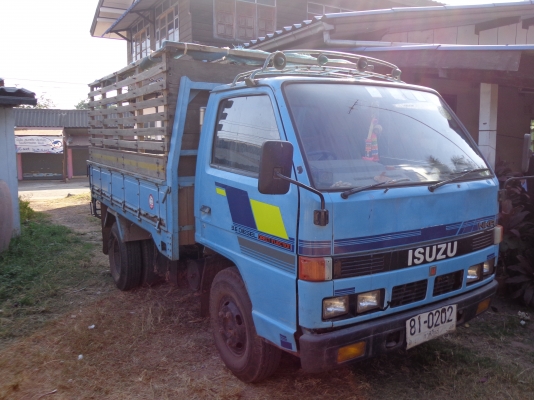 ขาย ISUZU NKR 110 HP เครื่อง 4BE1 ยกหัวได้ ยาว 3.20 ม.