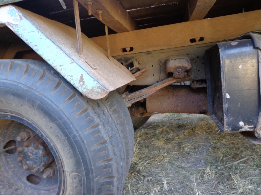 ขาย ISUZU NKR 110 HP เครื่อง 4BE1 ยกหัวได้ ยาว 3.20 ม. ขาย ISUZU NKR 110 HP เครื่อง 4BE1 ยกหัวได้ ยาว 3.20 ม.