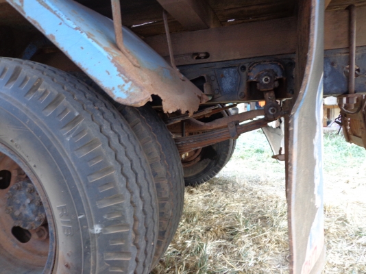 ขาย ISUZU NKR 110 HP เครื่อง 4BE1 ยกหัวได้ ยาว 3.20 ม. ขาย ISUZU NKR 110 HP เครื่อง 4BE1 ยกหัวได้ ยาว 3.20 ม.