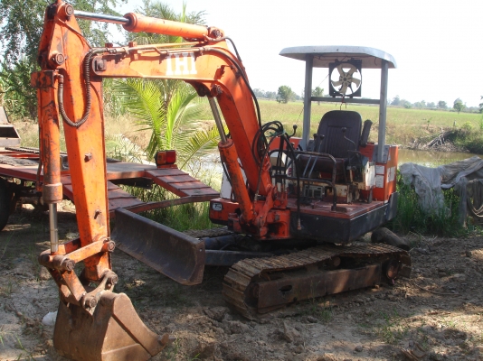 ขายรถแม็คโฮ IHI IS-30F เท่ากับ PC-30 เก่านอก