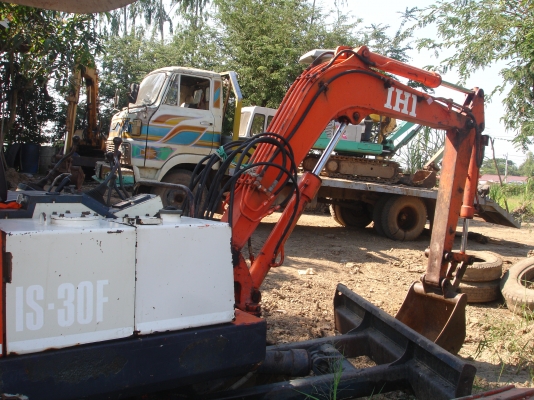 ขายรถแม็คโฮ IHI IS-30F เท่ากับ PC-30 เก่านอก
