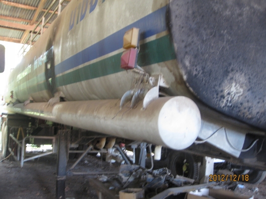 ขายหางพ่วง บรรทุกน้ำมัน 30000ลิตร ของพนัส 2เพลา สภาพใช้งานได้ เก่าเก็บ