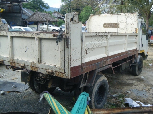 รถบรรทุก 6 ล้อดั๊มพ์ ยี่ห้อ MITSUBISHI รุ่น CANTER 115 แรงม้า