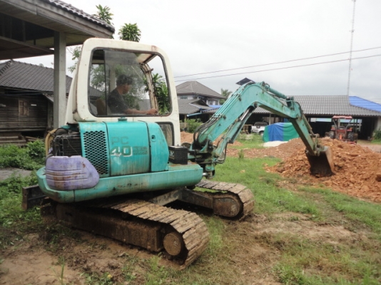KOMATSU PC40-7 เครื่อง4สูบประหยัดน้ำมัน ไม่โหลด เล่มทะเบียน