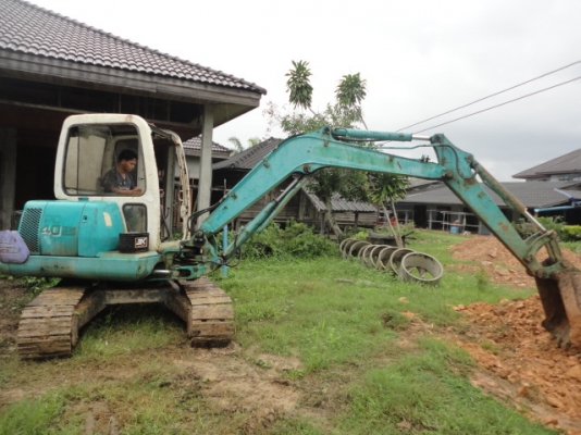 KOMATSU PC40-7 เครื่อง4สูบประหยัดน้ำมัน ไม่โหลด เล่มทะเบียน