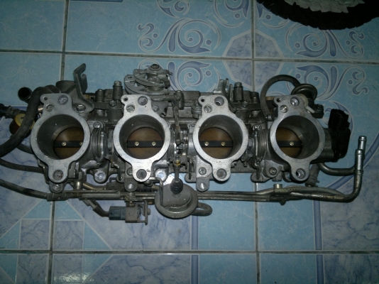 ขายลิ้น 4A20V. ฝาดำ ******* 2,500-