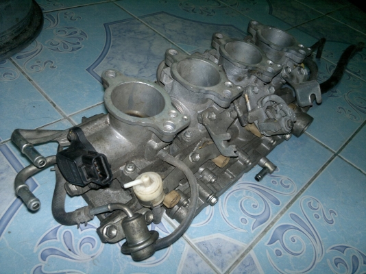 ขายลิ้น 4A20V. ฝาดำ ******* 2,500-