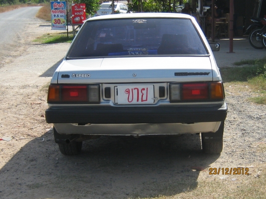 ต้องการขายรถเก่งนิสสันซันนี่ ปี 35 สภาพพร้อมใช้งาน