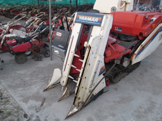 รหัส:12000968รถเกี่ยวข้าวนั่งขับนำเข้าจากญี่ปุ่นใช้เครื่องYANMAR CA11Xพร้อมใช้www.nihonmono.com