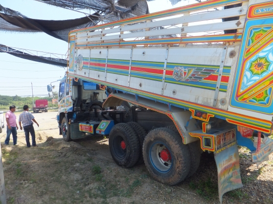 10ล้อดั้มISUZU DECA195ปี2000เปลี่ยนเครื่อง6HLเทอร์โบอินเตอร์