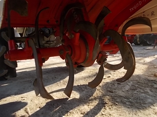 รหัส:12000955รถพรวนดินเดินตามใช้เครื่องดีเชลNFA60-Lขนาด6.0PS.พร้อมลุยงานwww.nihonmono.com