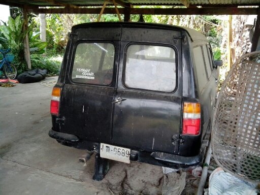 ขายรถแวน ฟอร์ด ราคาถูกมากๆๆ สภาพสวยๆ เบาะเนี้ยบๆ