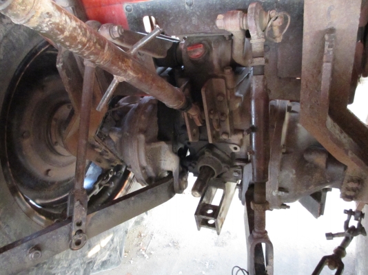 KUBOTA L4508DI-SP พร้อมใบมีดดันดิน ตราช้างและ โรตารี่ RX 182 F พร้อมใช้สุดๆ KUBOTA L4508DI-SP พร้อมใบมีดดันดิน ตราช้างและ โรตารี่ RX 182 F พร้อมใช้สุดๆ