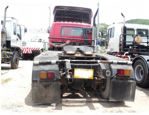 ขายหัวลากมิตรซูบิชิฟูโซ่ สีแดง