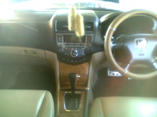 สวย !!!หรูหรา HONDA ACCORD 3.0 VTEC ปี2003 เกียร์ออโต้ ABS AIRBAG LEAT ติดต่อ.081-427-3941 สวย !!!หรูหรา HONDA ACCORD 3.0 VTEC ปี2003 เกียร์ออโต้ ABS AIRBAG LEAT ติดต่อ.081-427-3941