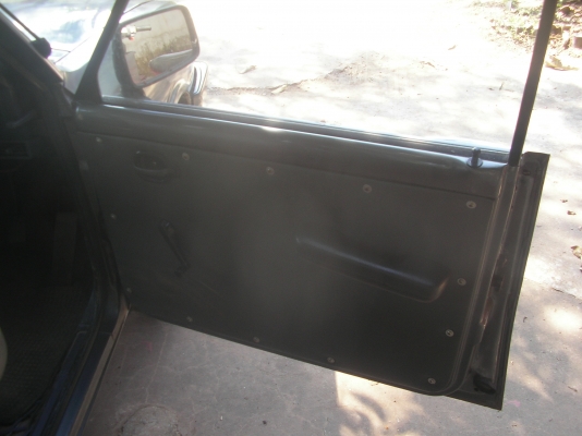 ขายมาสด้าแคป 5 เกียร์ ปี35 แอร์เย็น ภาษี ส.ค. 2557 ล้อแมก ยางใหม่4เส้น พร้อมย่งอะไหล่