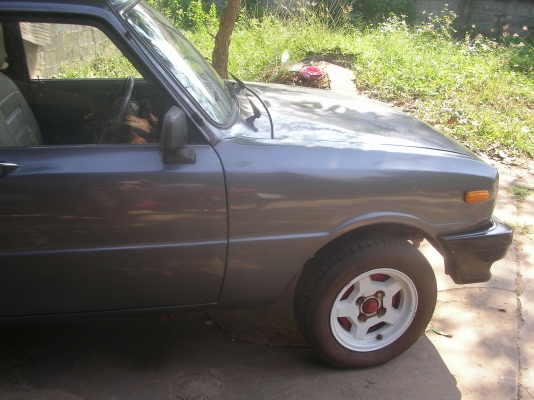 ขายมาสด้าแคป 5 เกียร์ ปี35 แอร์เย็น ภาษี ส.ค. 2557 ล้อแมก ยางใหม่4เส้น พร้อมย่งอะไหล่