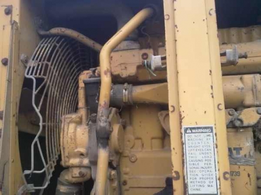 ต้องการขายรถแบคโฮ CAT 225B LC ต้องการขายรถแบคโฮ CAT 225B LC