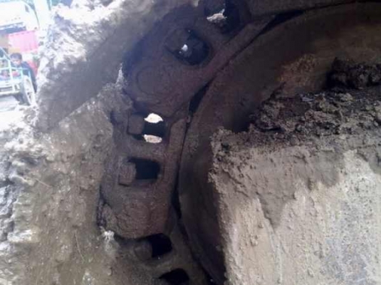 ต้องการขายรถแบคโฮ CAT 225B LC ต้องการขายรถแบคโฮ CAT 225B LC