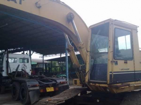 ต้องการขายรถแบคโฮ CAT 225B LC ต้องการขายรถแบคโฮ CAT 225B LC