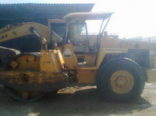 ต้องการขายรถบด ไดนาแพค CA25 ต้องการขายรถบด ไดนาแพค CA25