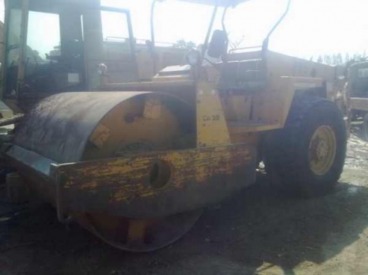 ต้องการขายรถบด ไดนาแพค CA25 ต้องการขายรถบด ไดนาแพค CA25