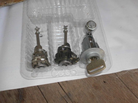 ชุดกุญแจรถวีโก้ มือสองยังใหม่อยู่ครับ