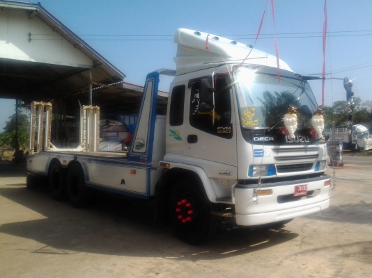 ISUZU FVM  195 Hp วางหัว DECA กระบะบรรทุกรถเกี่ยวต่อใหม่ๆครับ(ทีมงานรถคุณภาพ)
