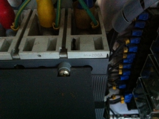 ATS 200A ABB. AUTO-START GEN @ 35,000 B.