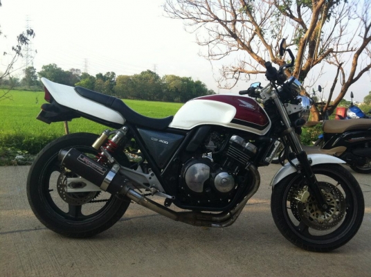 รับซื้อ รับฝาก รถคลาสสิก รถบิ๊กไบค์ทุกรุ่น (มีเอกถูกต้องเท่านั้น) ติดต่อ 092-730-8116