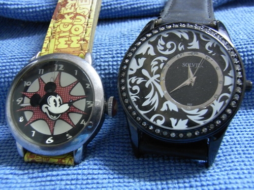 20ธ.ค.((น้าเล็ก)) นำเสนอนาฬิกา ข้อมือ หลายเรือน