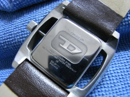 20ธ.ค.((น้าเล็ก)) นำเสนอนาฬิกา ข้อมือ หลายเรือน