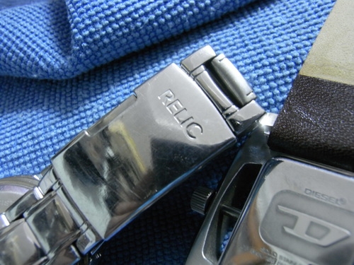 20ธ.ค.((น้าเล็ก)) นำเสนอนาฬิกา ข้อมือ หลายเรือน