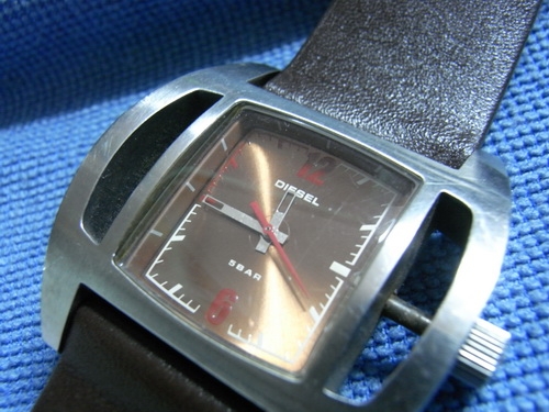 20ธ.ค.((น้าเล็ก)) นำเสนอนาฬิกา ข้อมือ หลายเรือน