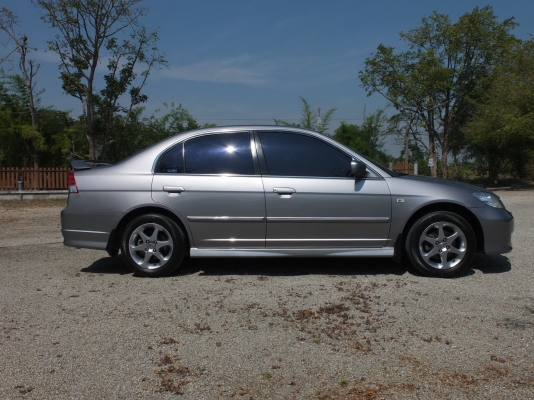 civic ปี05รุ่นพิเศษRX ABSแบ๊ค2ลูก ภายในดำล้วนมือเดียว ฟรีดาวน์