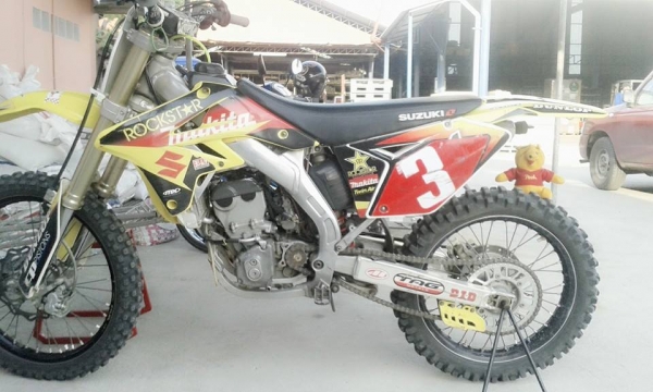 อยากขาย RMZ 250 09