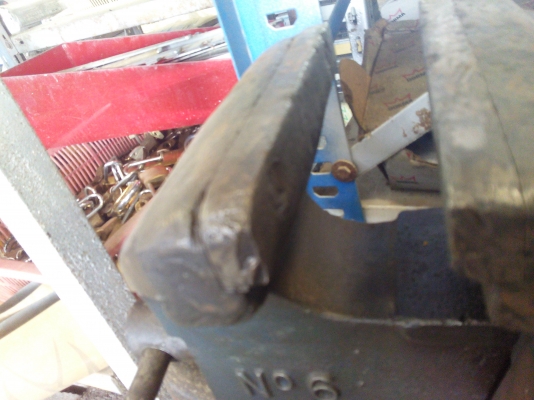 ปากกาจับชิ้นงาน Record made in england NO.6 ปากกาจับชิ้นงาน Record made in england NO.6