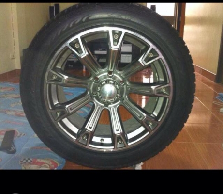 ขายแม็ก  Lenso Intimidator 6 ขอบ 20+ ยาง Atturo 265/50/20 ยางปี 11 ลดเหลือ 35000 ราคาต่อรองได้