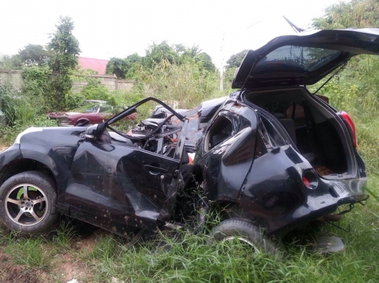 รับซื้อซากรถเก่า จอดทิ้ง พัง จมนำ้