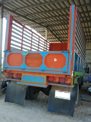 ขายครับ รถบรรทุกดั้ม isuzu หน้ายาวรุ่น tx