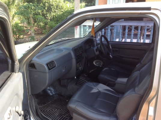 ขายใหม่อีกรอบครับ(มัดจำแล้วไม่มาเอา)รถนิสสันบิ๊กเอ็มจอโค้งฝาแดง ปี95 สภาพสวยพร้อมใช้ ขายใหม่อีกรอบครับ(มัดจำแล้วไม่มาเอา)รถนิสสันบิ๊กเอ็มจอโค้งฝาแดง ปี95 สภาพสวยพร้อมใช้