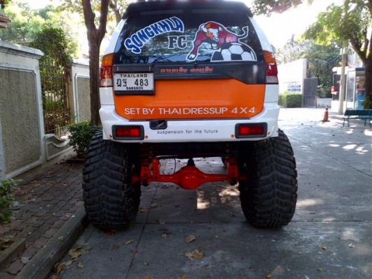 ขาย G-WAGON 4WD BIG-FOOT ลดแล้ว 800,000