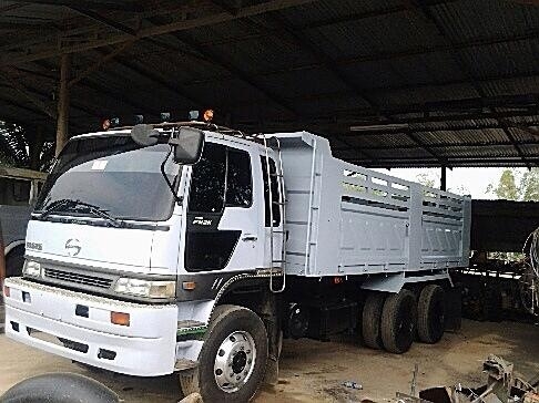 ต้องการขายสิบล้อฮีโน่ FM2Kปี43