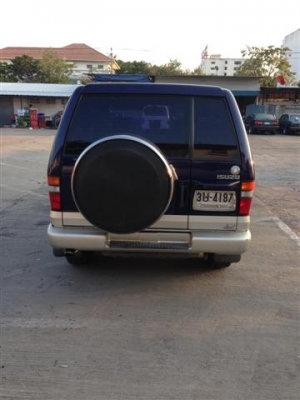 Isuzu Isuzu